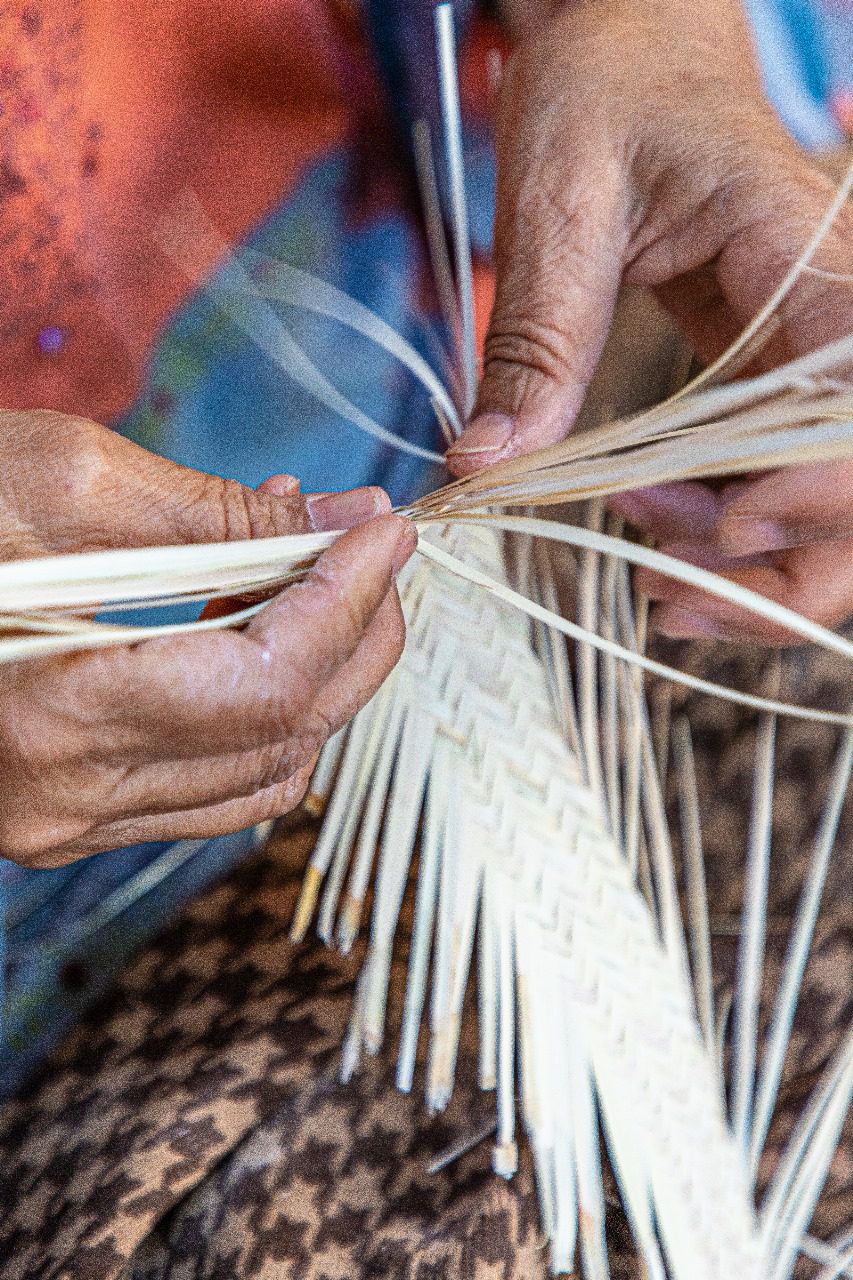 Tressage de fibres naturelles – artisan tunisienne